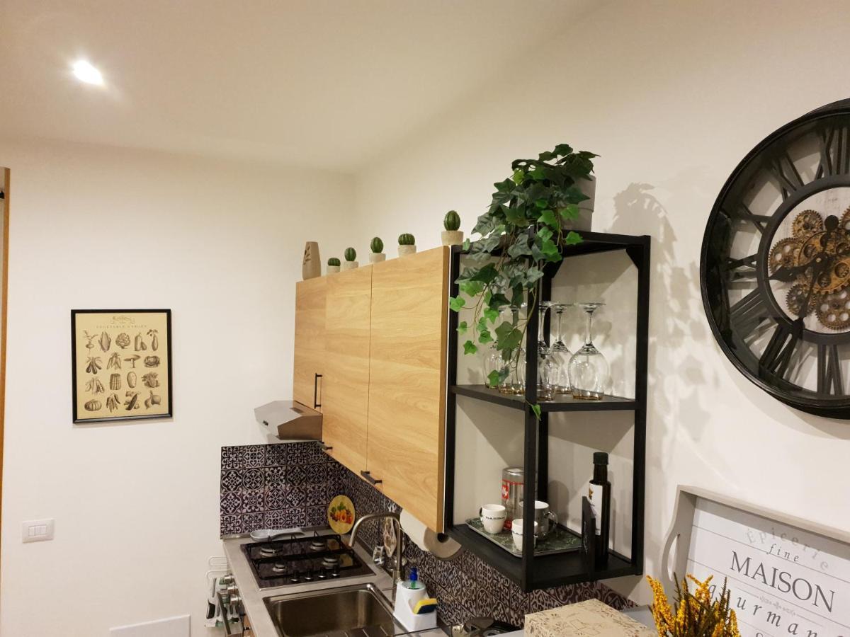 Officinale Rome Apartment, Pineta Sacchetti Ngoại thất bức ảnh