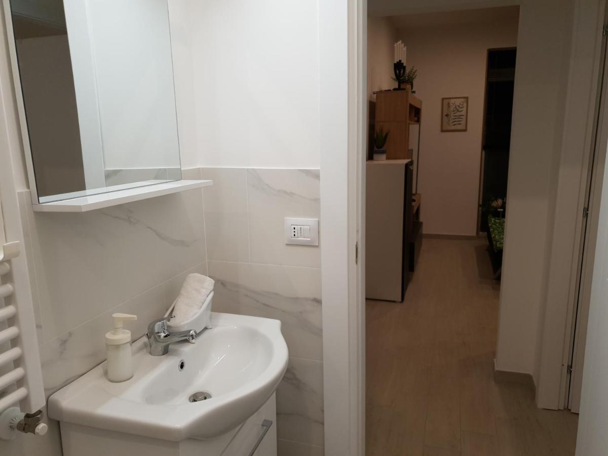 Officinale Rome Apartment, Pineta Sacchetti Ngoại thất bức ảnh
