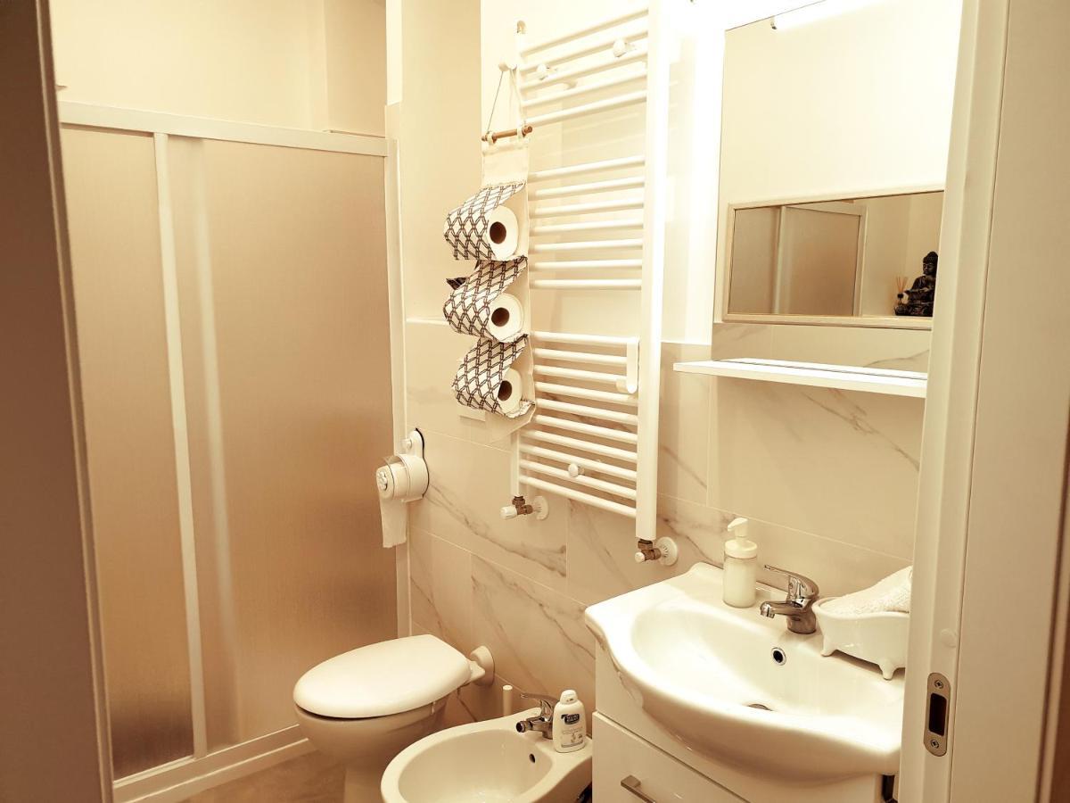 Officinale Rome Apartment, Pineta Sacchetti Ngoại thất bức ảnh